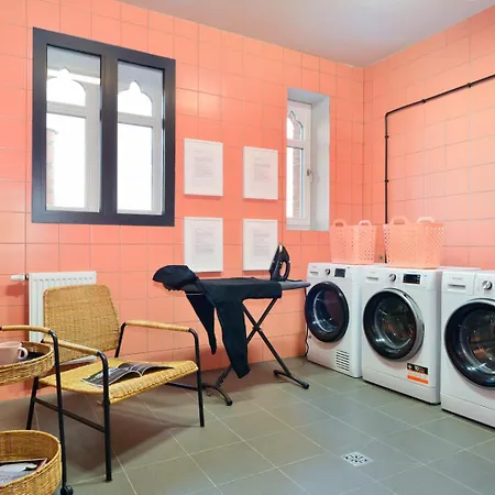 Arche Dwor Uphagena Gdansk