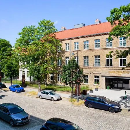 Arche Dwor Uphagena